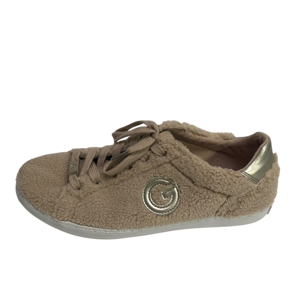 GBG Los Angeles Meeko Women 11 Beige Faux Fur Lace-Up Sneaker Preppy Streetwear